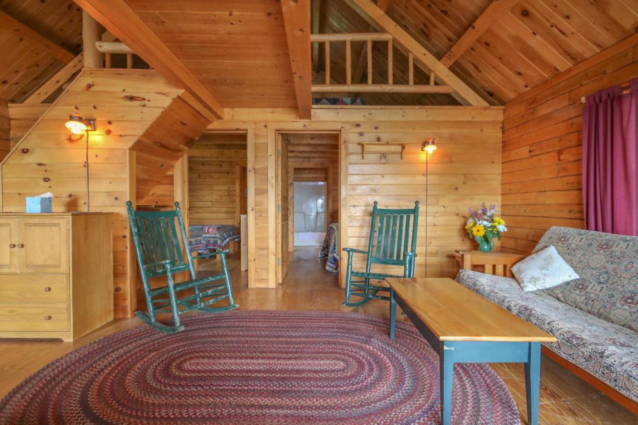 Attean Lake Lodge Jackman Eksteriør billede
