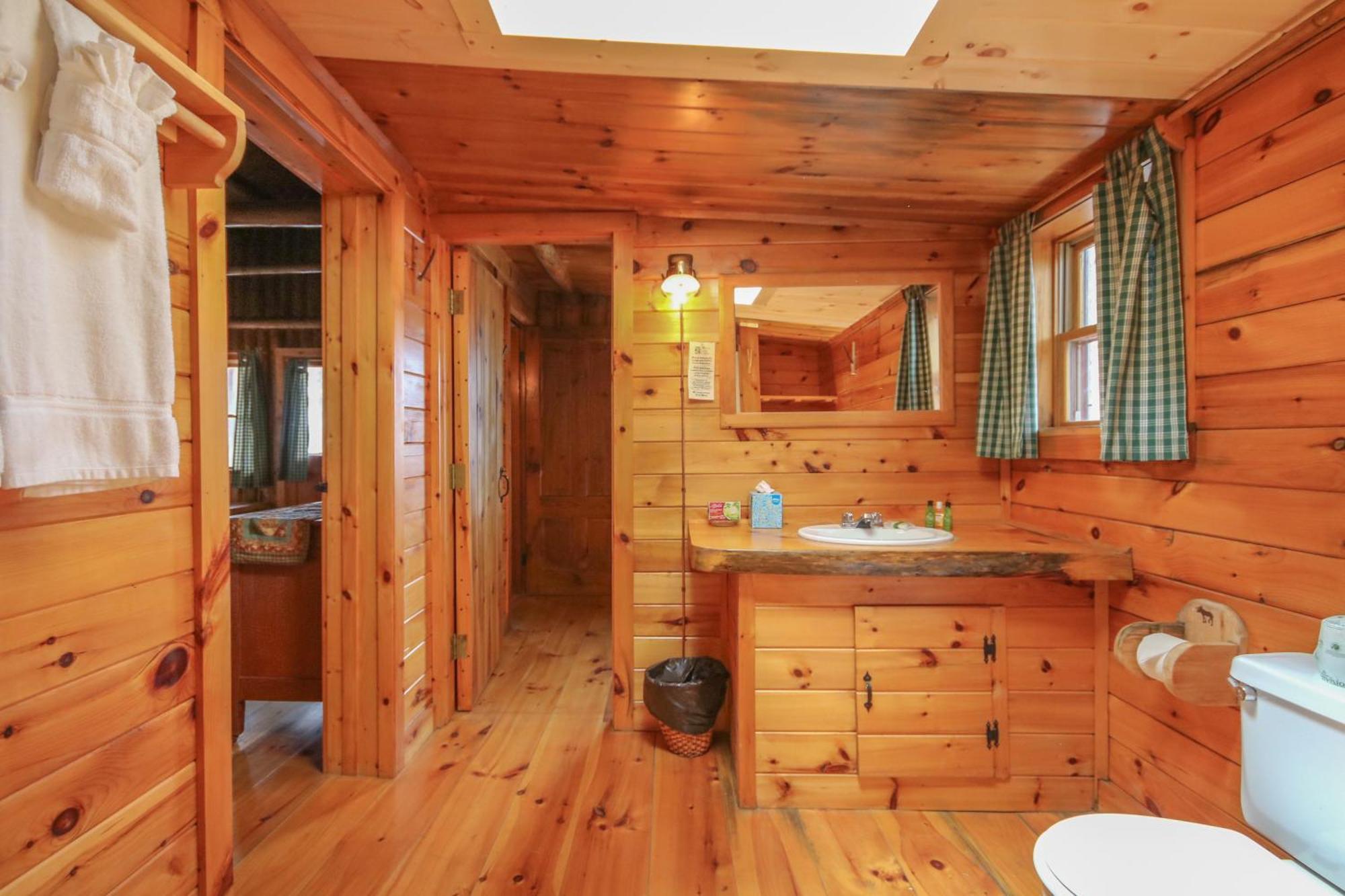 Attean Lake Lodge Jackman Eksteriør billede